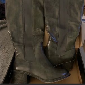 Torrid gray boots